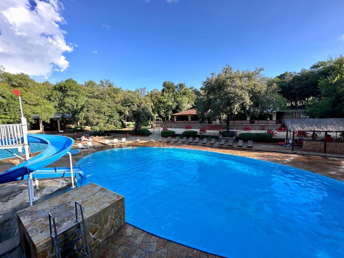 Parque Hotel Manantial Hohenau Εξωτερικό φωτογραφία